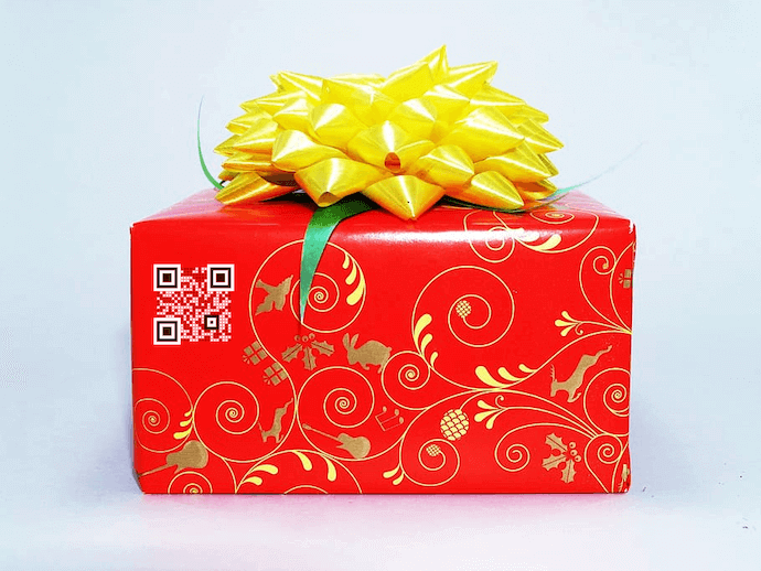 QR Code in games: Secret Santa